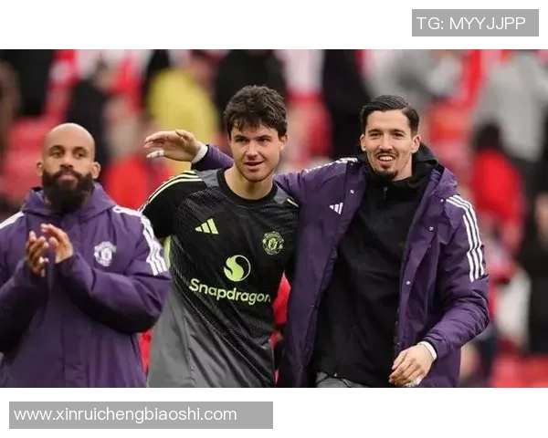 足球明星身旁的默默支持者与他们共同追逐梦想的故事 足球明星身旁的默默支持者与他们共同追逐梦想的故事